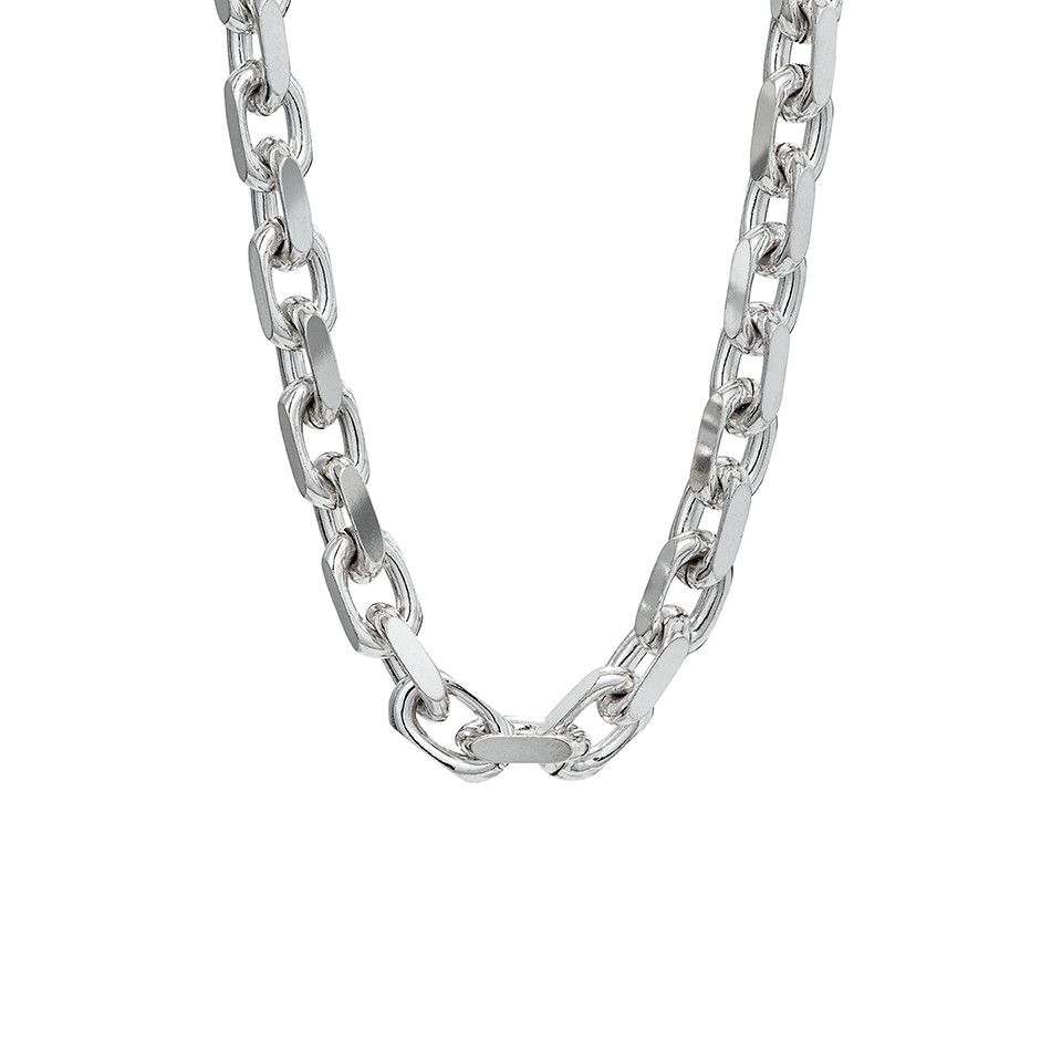 Halsband i &auml;kta silver