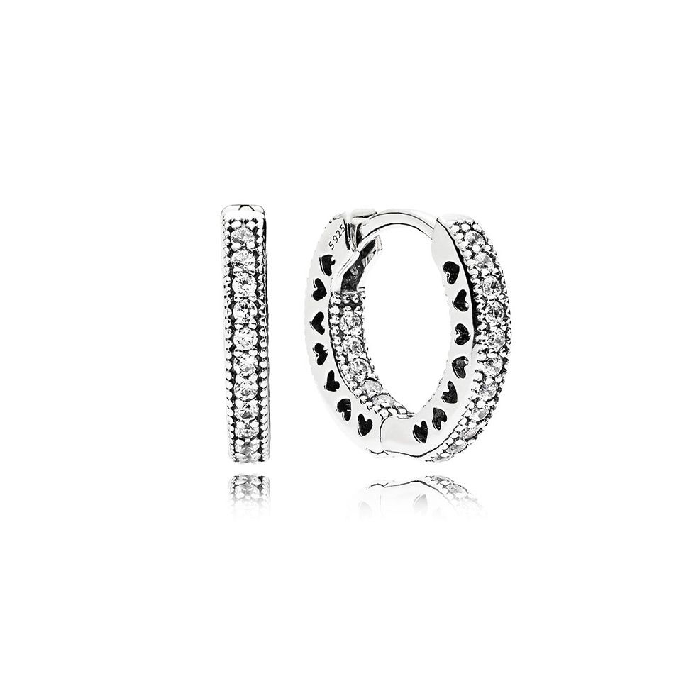 Creoler i &auml;kta silver hj&auml;rtan