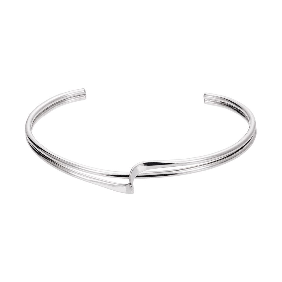 Vriden armring i äkta silver
