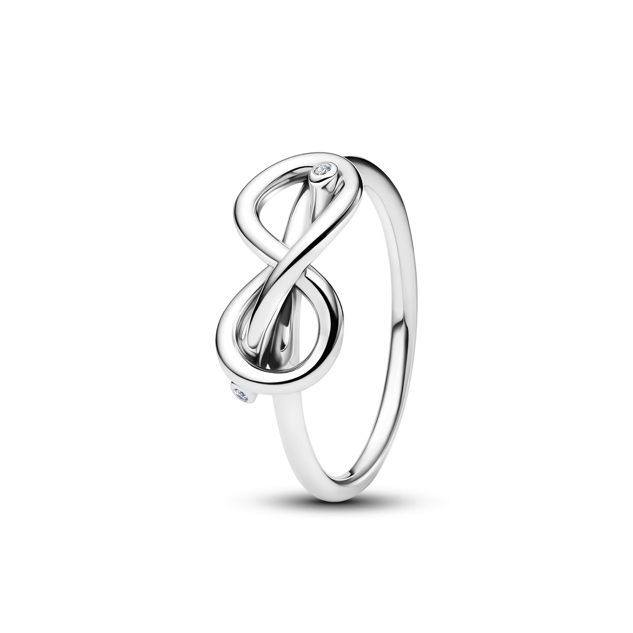 Ring i äkta silver med evighetsknut, 18.5