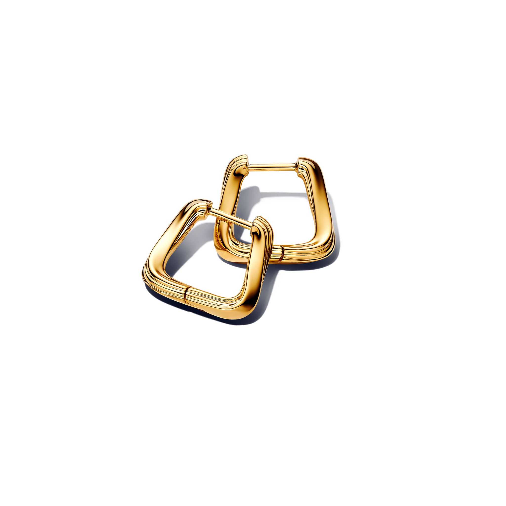 Förgyllda örhängen med kvadratisk form