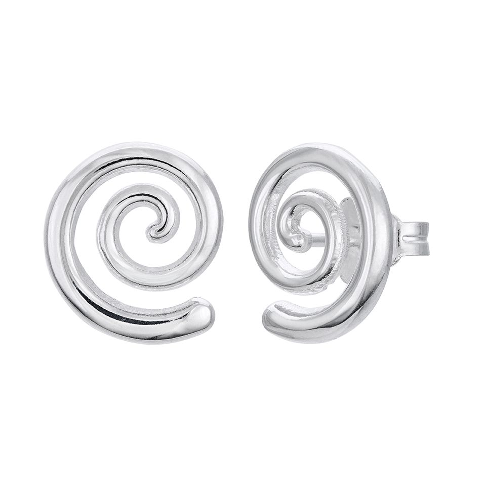 Örhängen i återvunnet silver