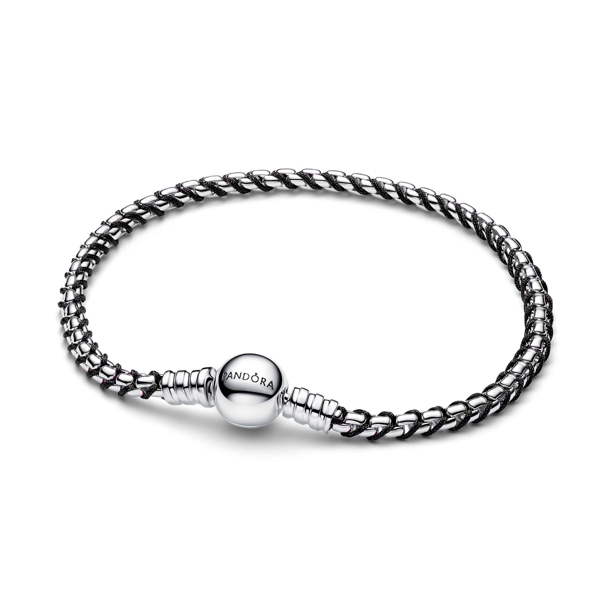 Armband i &auml;kta silver med svart textilsn&ouml;re 19 cm